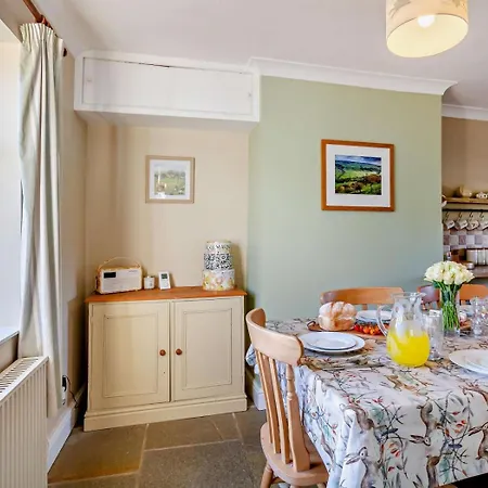 3 Bed In Northallerton Oc-47888 *