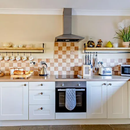 3 Bed In Northallerton Oc-47888 *